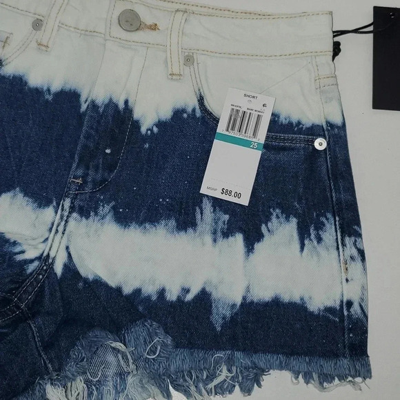 Blank NYC "The Barrow" Vintage High Rise Denim Shorts Manic Monday Sz 25 NWT - Picture 2 of 11